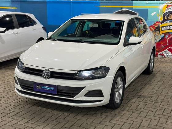 VOLKSWAGEN POLO 1.0 MPI TOTAL FLEX MANUAL VOLKSWAGEN POLO 1.0 MPI TOTAL FLEX MANUAL